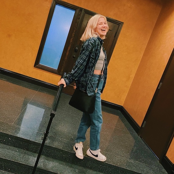 Meet your Posher, Teresa - Picture 1 of 1